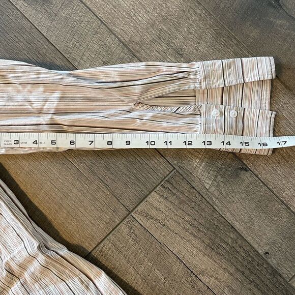 Ann Taylor Striped Button Down Blouse. Size 10. - Picture 6 of 7